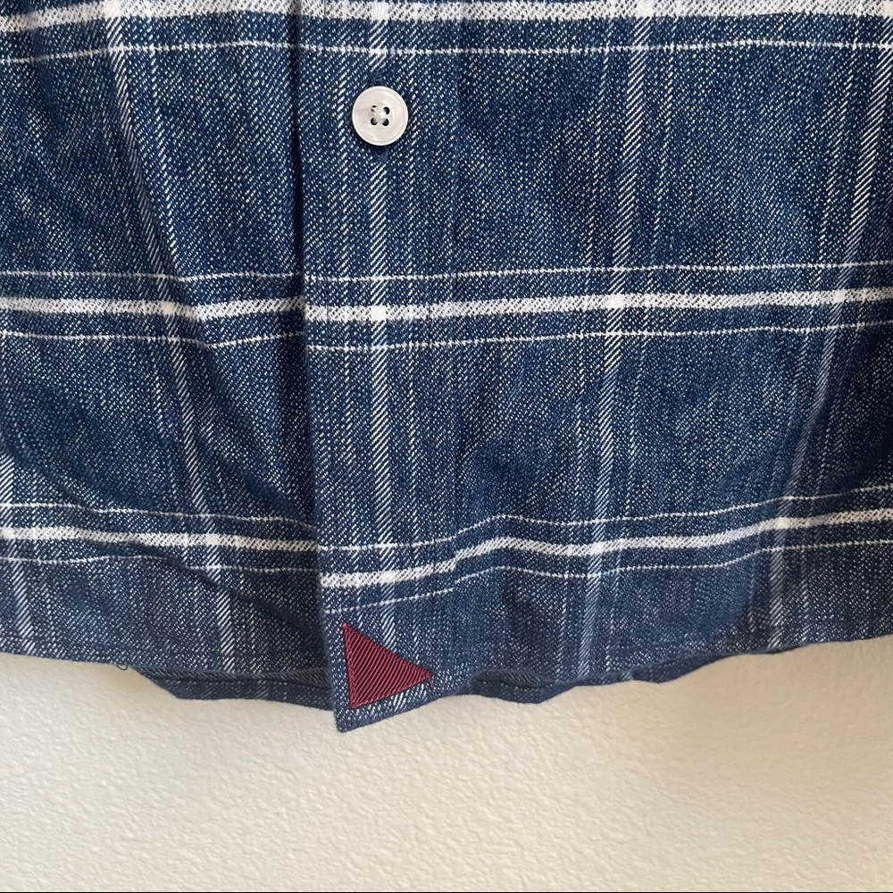 Untuckit Heather Checks Button Down Long Sleeve S… - image 4